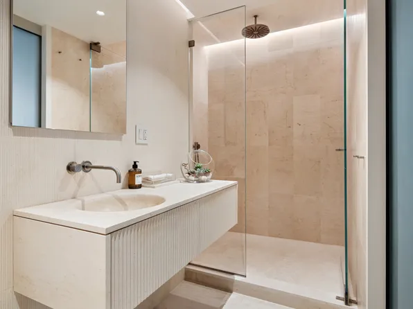 125 East 12th Street image 7 of 7