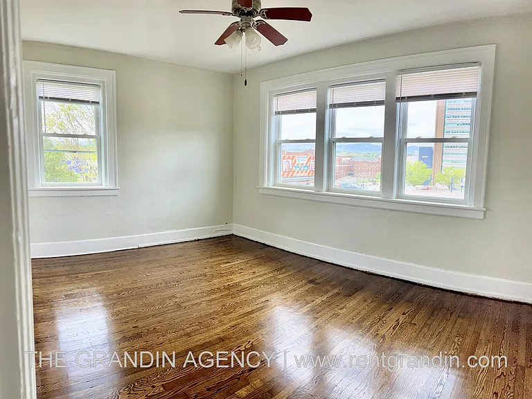 202 Elm Ave SW #A1 — Photo 7