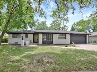 1821 Farmstead St, Wichita, KS 67208