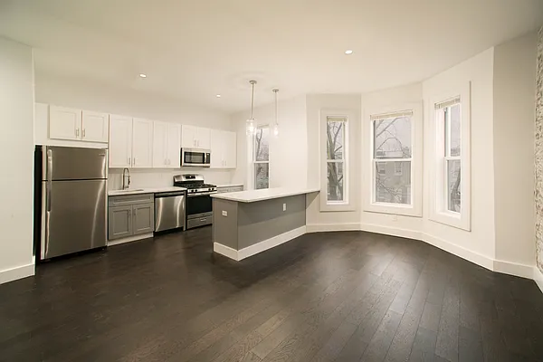 Rented by Voro NYC | media 7
