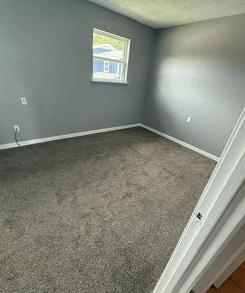 Unit Photo