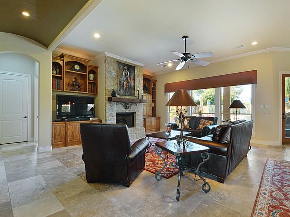4th image of 2504 University Club Dr