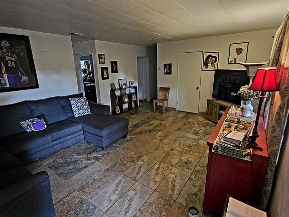 2nd image of 1113 Rancho Rd