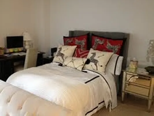 Rented by Nest Seekers International | media 6