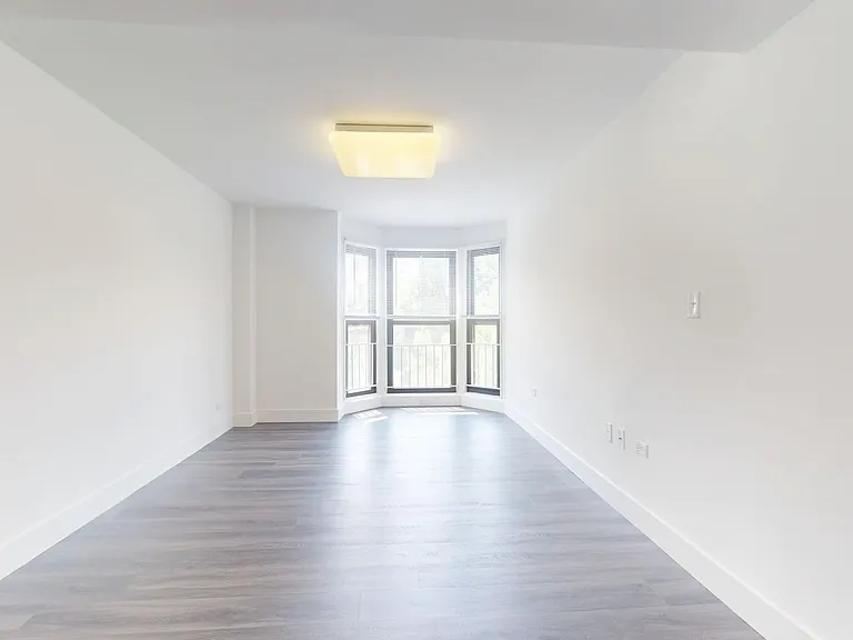 Dining/Living room
