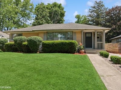 147 S Prospect St, Wheaton, IL, 60187