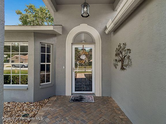 3rd image of 18508 Grand Club Dr