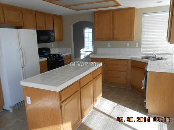 3rd image of 4604 Plano Dr