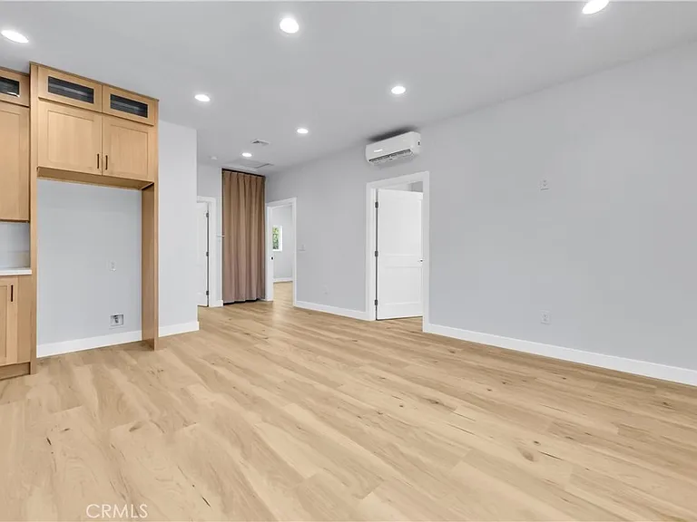 114 N Cornell Ave #A — Photo 5