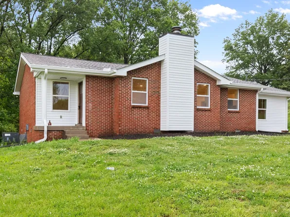846 Forrest Glen Dr, Old Hickory, TN 37138