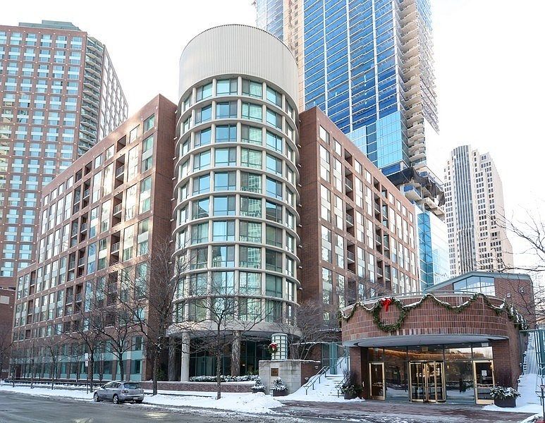 1st image of 440 N McClurg Ct APT 720-S
