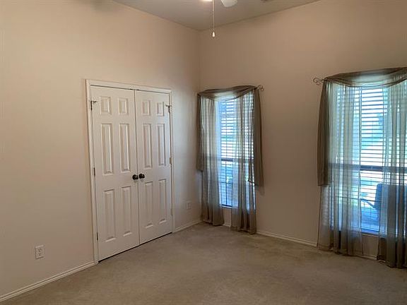 5th image of 5509 Eagle River Dr