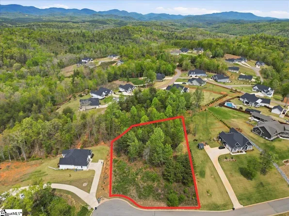 30 Chippewa Ct, Marietta, SC 29661