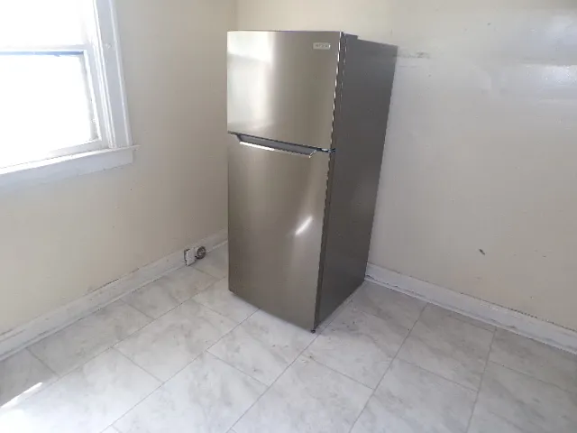 3 bed, $1,395 — Photo 4