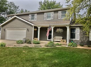 15214 S Sunshine Cir, Plainfield, IL 60544