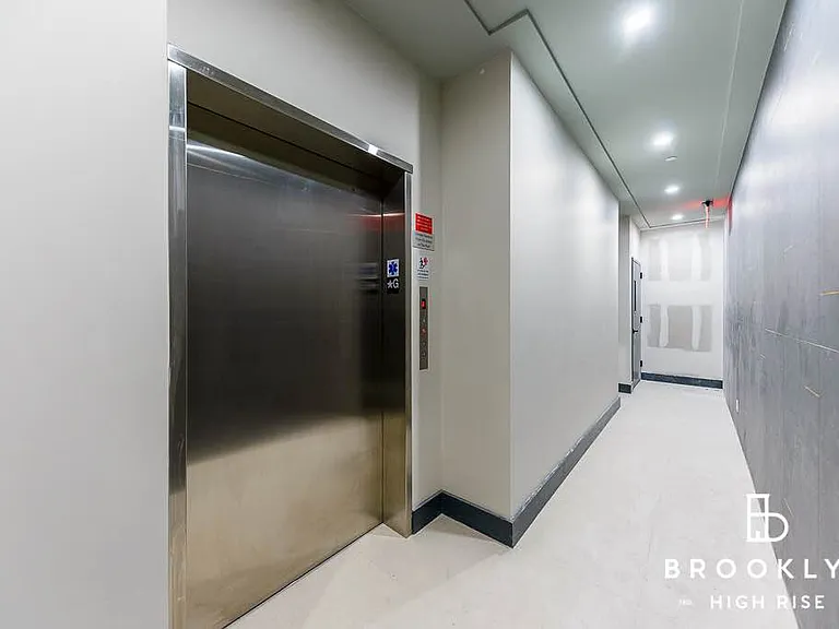 535 Grand St #2B — Photo 5