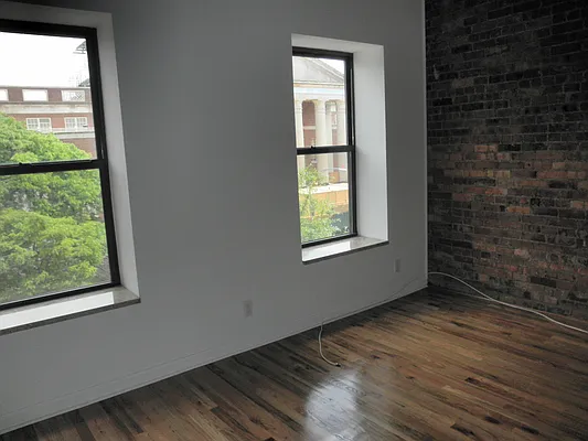 Rented by RV Realty | media 18