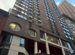 1420 Locust St APT 11K, Philadelphia, PA 19102