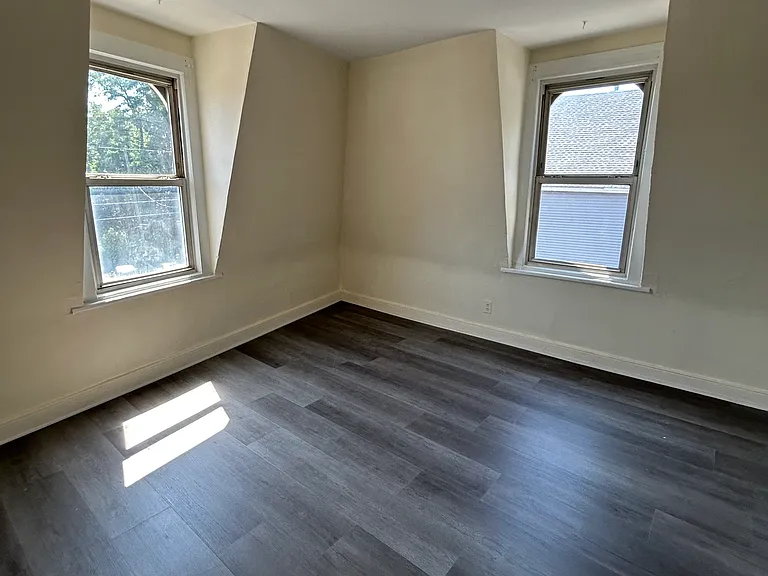 7 N Liberty Dr #7 — Photo 1