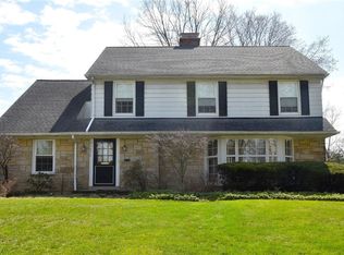 21976 Westchester Rd, Shaker Heights, OH 44122