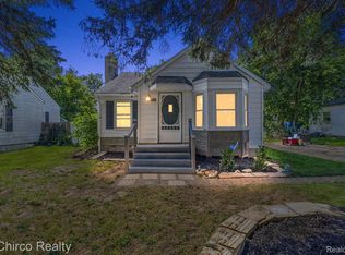 3496 Longview Ave, Rochester Hills, MI 48307