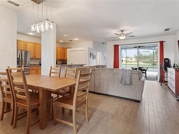 4th image of 2505 Aster Cove Ln