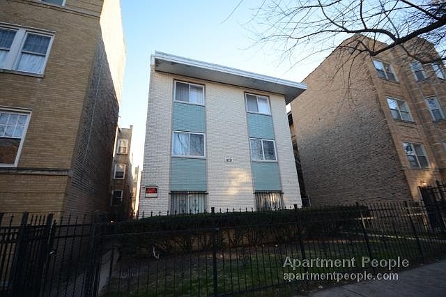 1st image of 1631 W Farwell Ave Rear 8