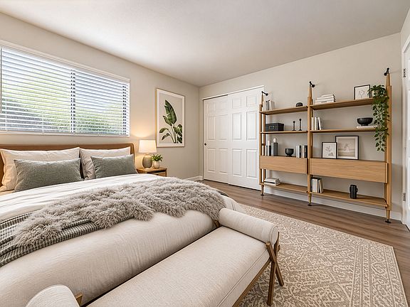 4th image of 4601 S Graham St APT 212
