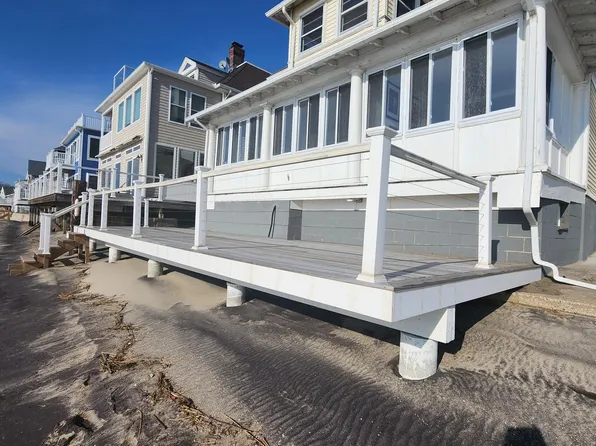 92 Townsend Ave #2, East Haven, CT 06512