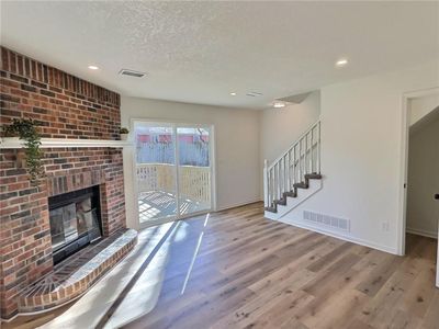 309B E Main St #B, Smithville, MO, 64089