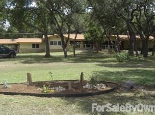 6915 Stonykirk Rd, San Antonio, TX 78240