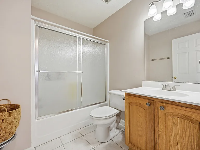 724 Bush Dr — Photo 14