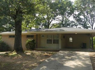 6305 Navajo Trl, North Little Rock, AR 72116