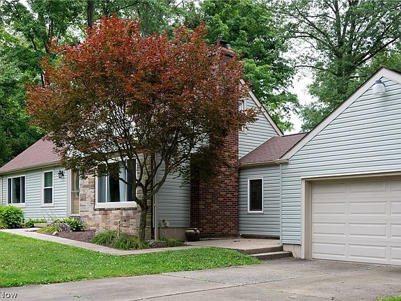 2nd image of 5625 Tippecanoe Rd