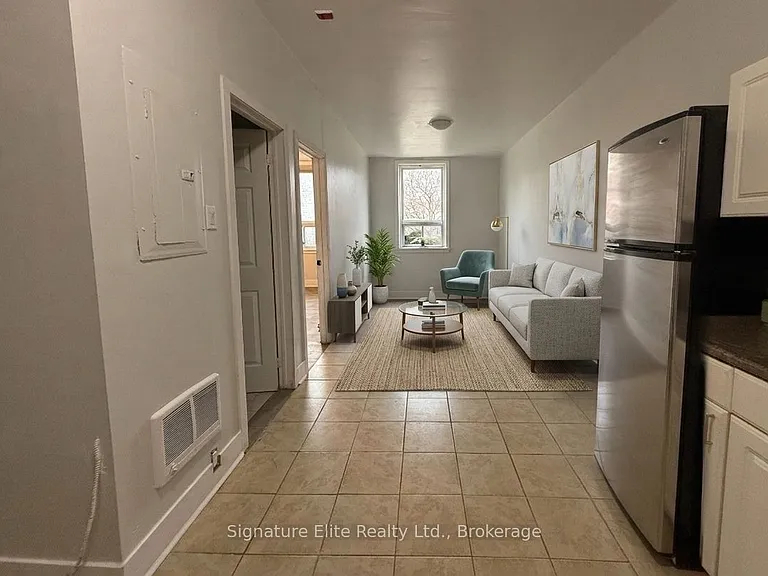 372 Darling St #2 — Photo 3