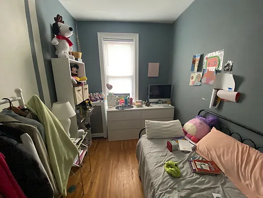 Rented by Modern Spaces | media 12