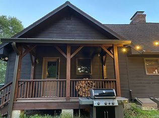 75 Rhynders Rd, Staatsburg, NY 12580