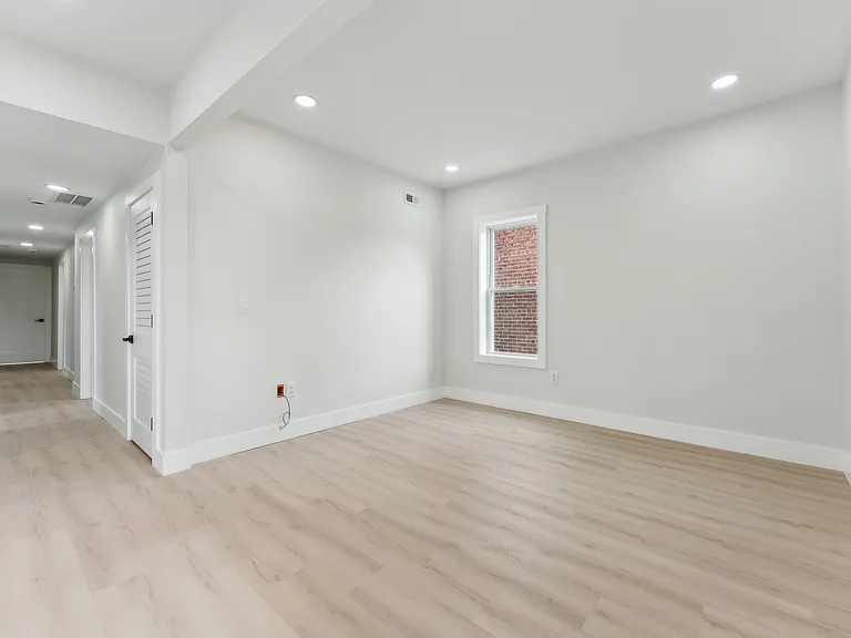 47 Brackett St #3 — Photo 11
