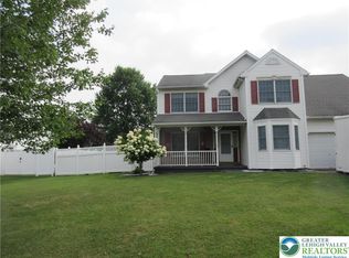 172 Wyndham Dr, Allentown, PA 18104