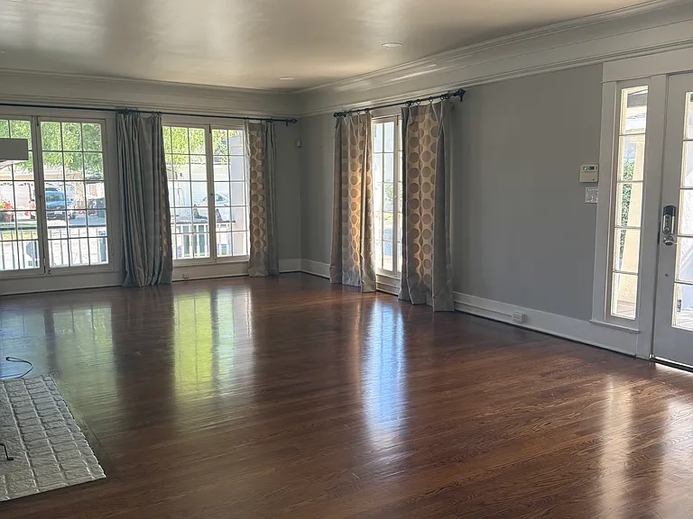 2983 Margaret Dr — Photo 4