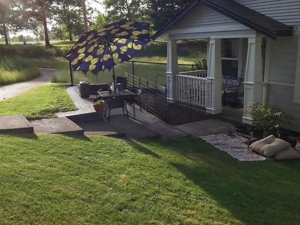 2399 McDonald Avenue, Dupont, WA 98327