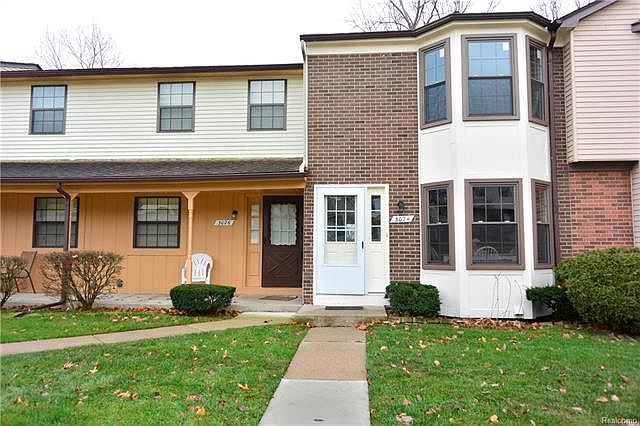 1st image of 3026 Debra Ct #1