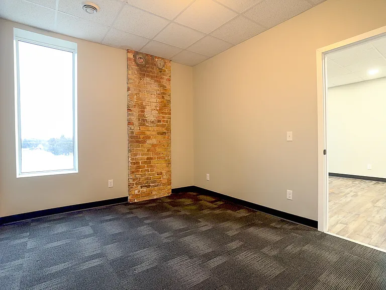 101 N Mill St #B — Photo 7