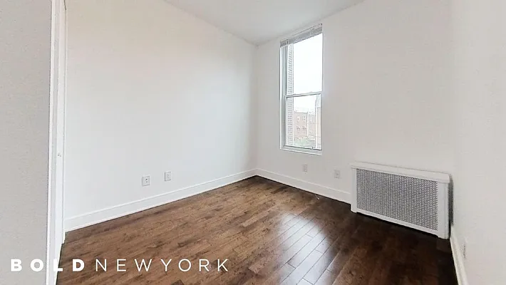 Rented by Bold New York | media 33