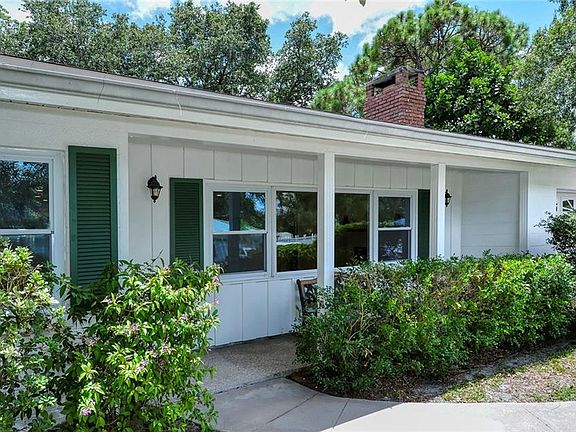 3rd image of 2928 Tanglewood Way