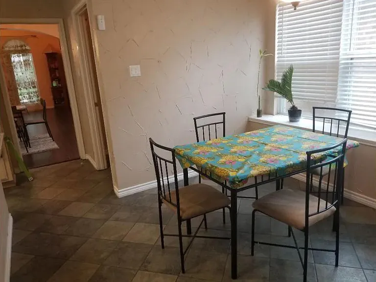 1612 Blackstone Dr — Photo 7