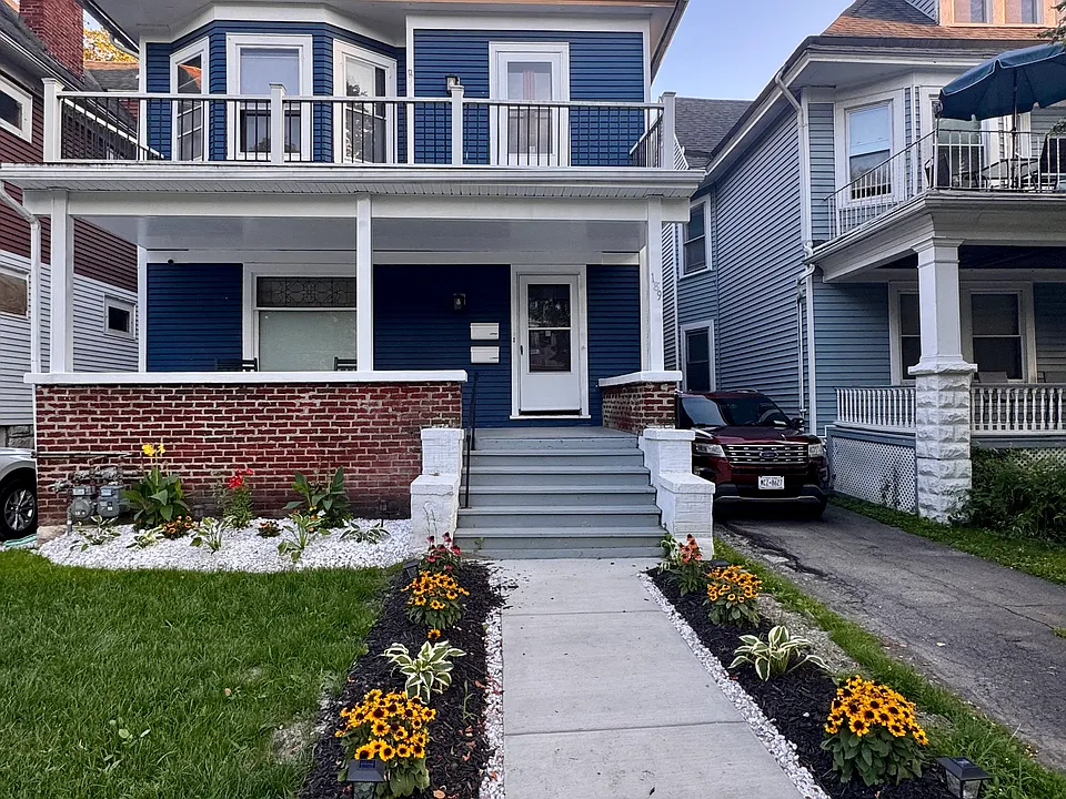 189 Hughes Ave