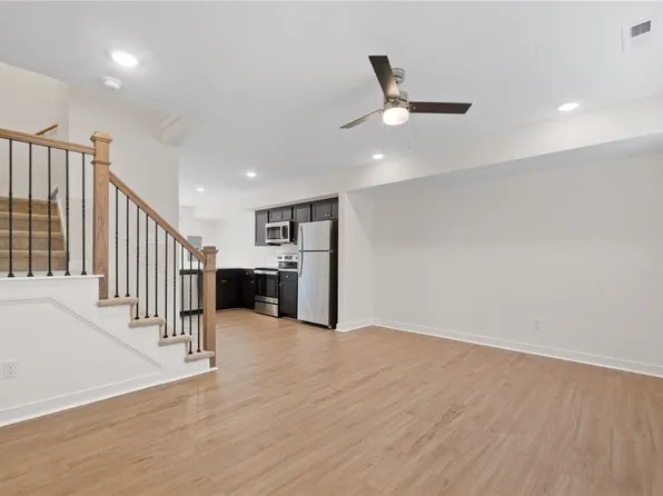 1124 Gordon Walk #1124, Virginia Beach, VA 23451