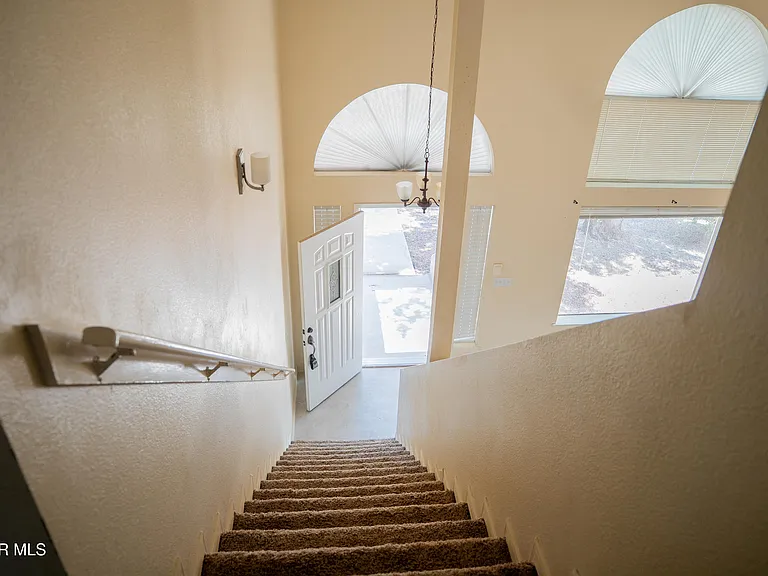 804 Bonnie Ct — Photo 26