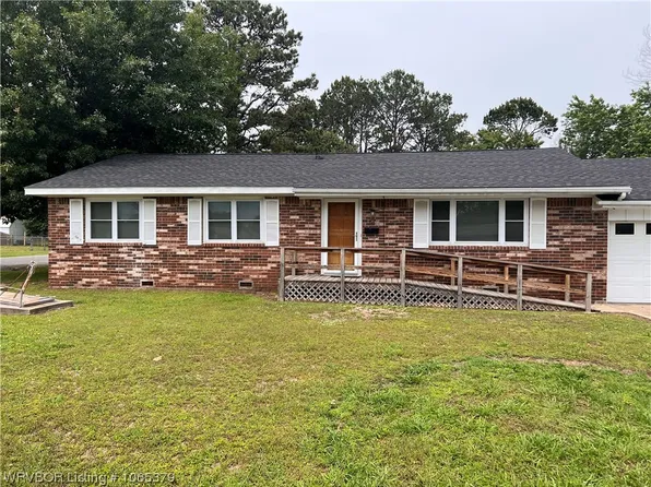 407 NW Mimosa Dr, Stigler, OK 74462